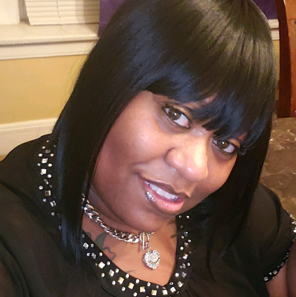 Meet your Posher, Ladonna